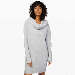 Lululemon Along the Way Dress in Heathered Core Ultra Light Grey size  XS